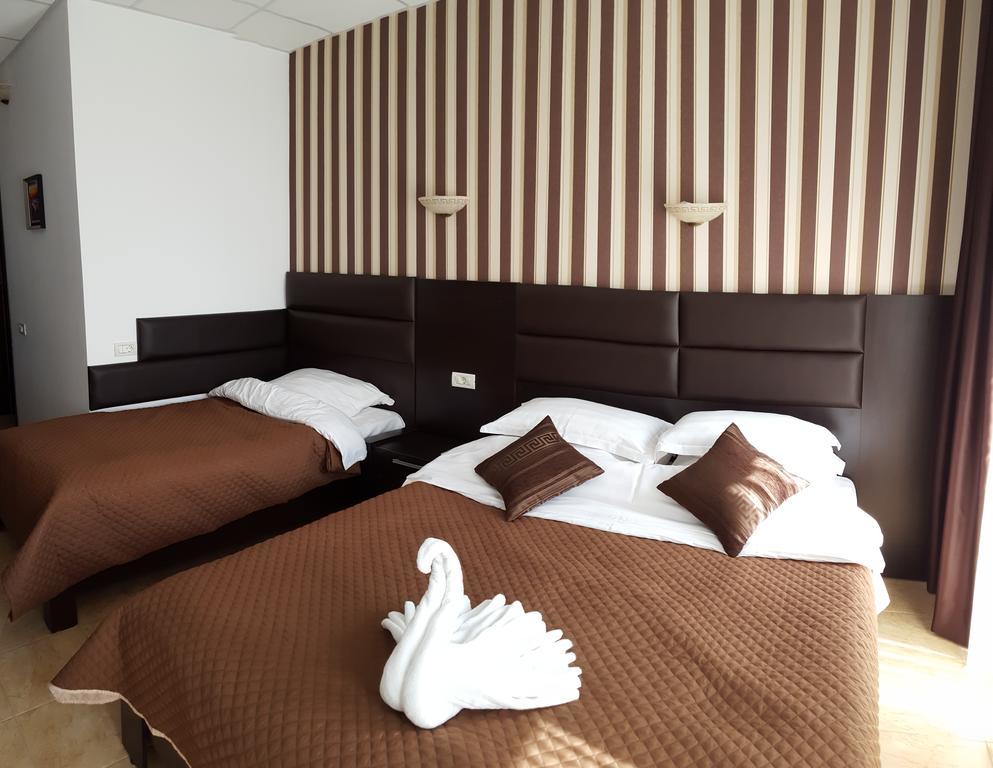 Hotel Solea Beach มามายา ภายนอก รูปภาพ